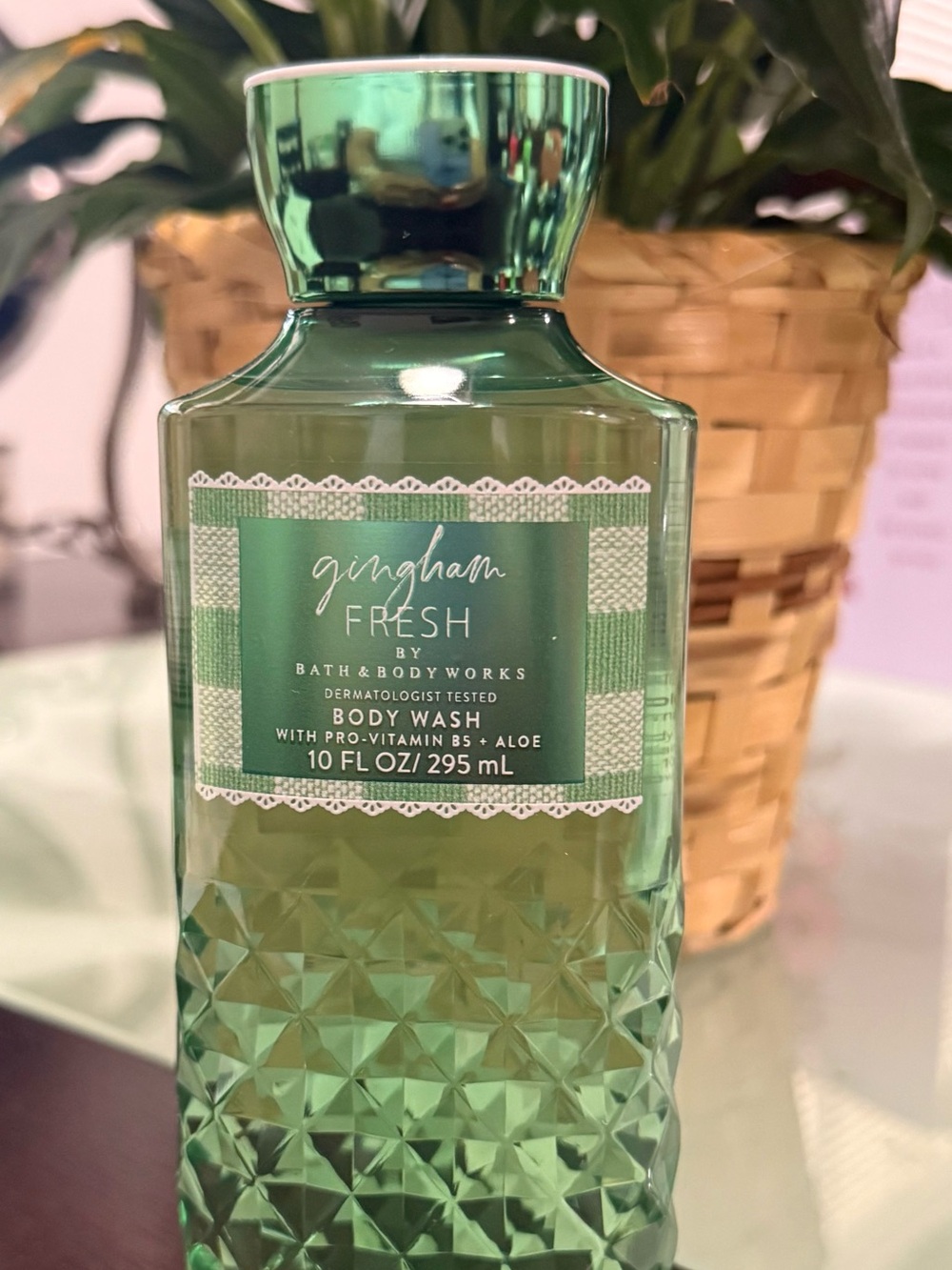 Bath & Body Works Gingham Fresh Green Body Wash💚🤍💚